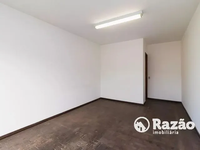 Loja para alugar, no bairro Rebouças em Curitiba