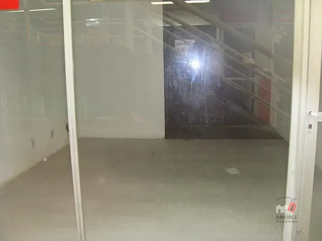 Loja para alugar, no bairro Alto da Serra em Petrópolis