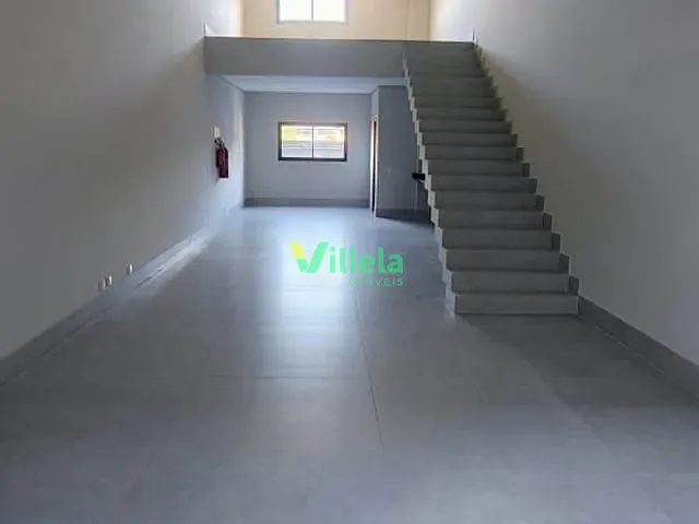 Loja com 64m², para alugar, no bairro Vila Pedroso em Arujá