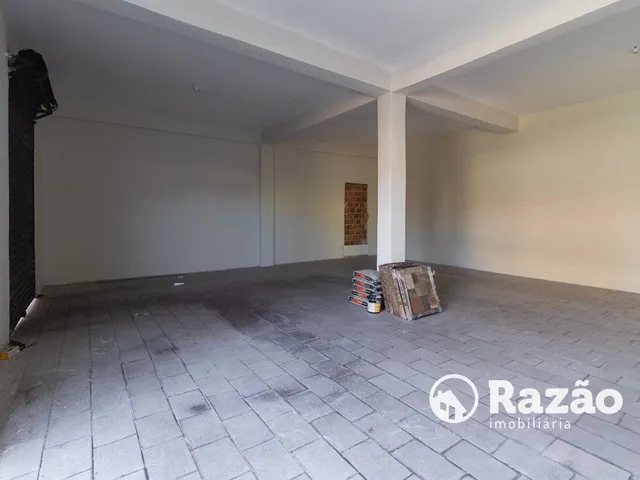 Loja para alugar, no bairro Novo Mundo em Curitiba