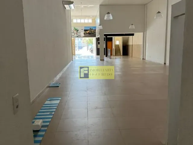 Loja com 300m², para alugar, no bairro Jardim Aclimação em São José do Rio Preto