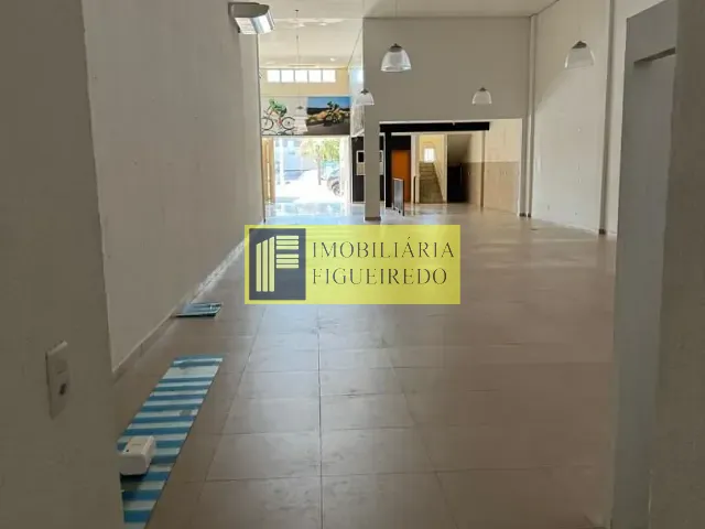 Loja com 300m², para alugar, no bairro Jardim Aclimação em São José do Rio Preto