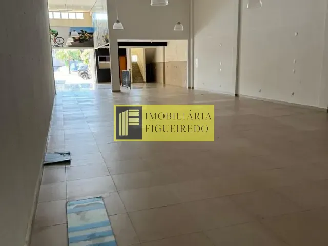 Loja com 300m², para alugar, no bairro Jardim Aclimação em São José do Rio Preto