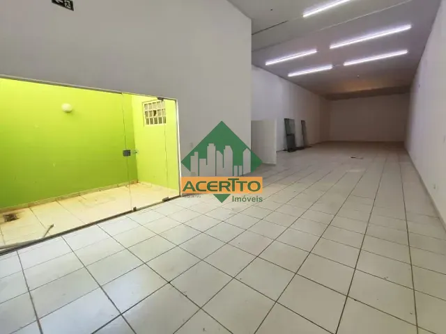Loja com 360m², para alugar, no bairro Centro em Birigüi