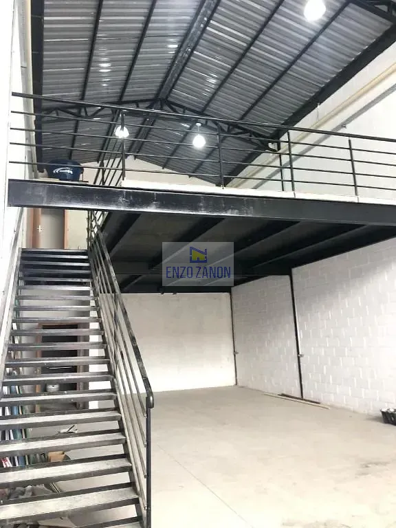 Loja-Salão, 258 m² - Foto 1