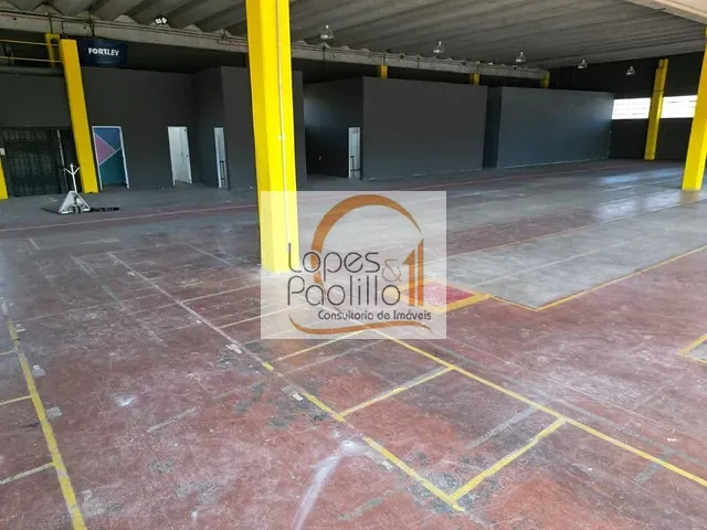 Loja com 1100m², para alugar, no bairro Caetetuba em Atibaia