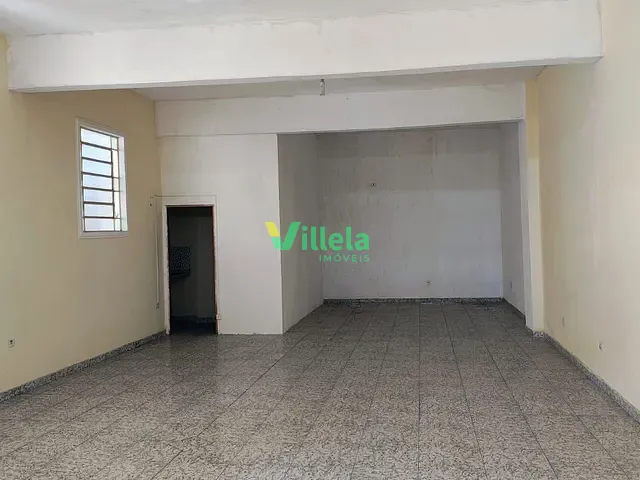 Loja com 153m², para alugar, no bairro Jardim Patrícia em Itaquaquecetuba