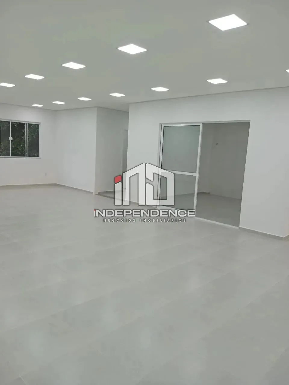 Loja-Salão, 200 m² - Foto 3