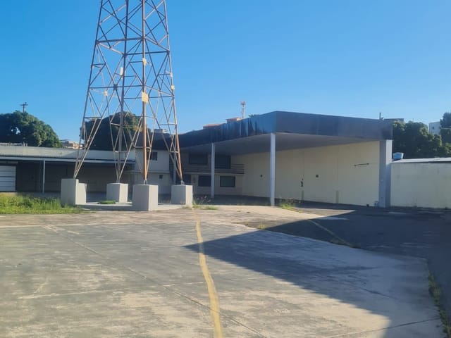 Foto do Galpão / Barracão - Lojão para locação, Andorinhas, Vitória, ES | Vitoria Imóveis