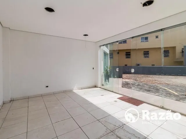 Loja para alugar, no bairro FAZENDINHA em Curitiba