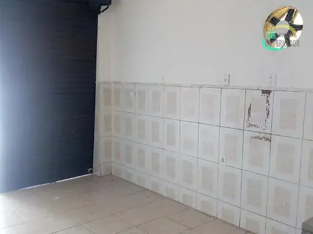 Loja com 250m², para alugar, no bairro Vila Teixeira em Campinas