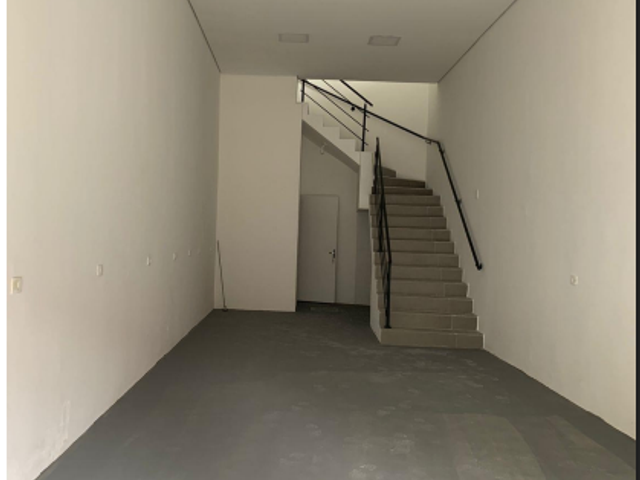 Loja com 114m², para alugar, no bairro Alto de Pinheiros em São Paulo