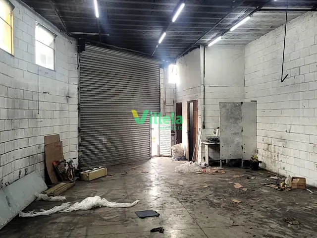 Loja com 125m², à venda, no bairro Jardim Caiubi em Itaquaquecetuba