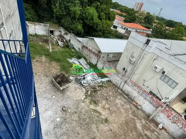 Loja com 600m², para alugar, no bairro Fátima em Teresina