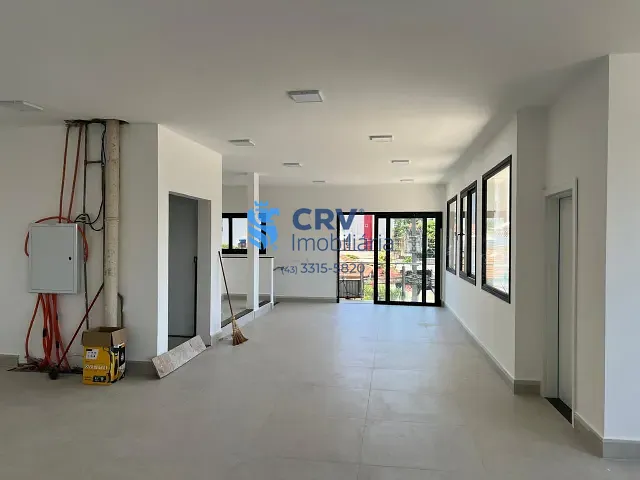 Loja com 685m², para alugar, no bairro Vila Ipiranga em Londrina