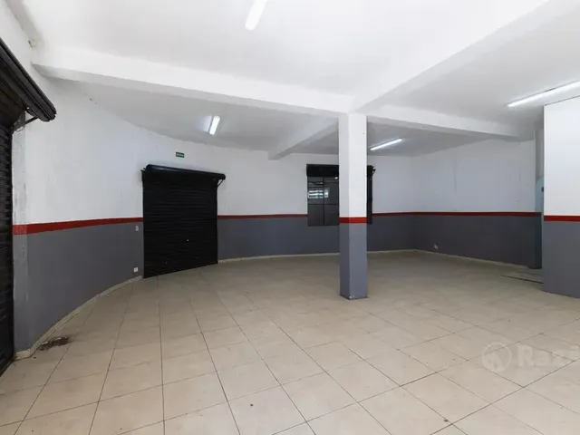 Loja para alugar, no bairro Cajuru em Curitiba
