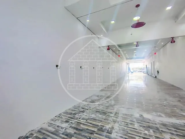 Loja com 130m², para alugar, no bairro Jardim Campinas em São Paulo