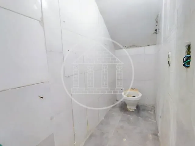 Loja com 130m², para alugar, no bairro Jardim Campinas em São Paulo