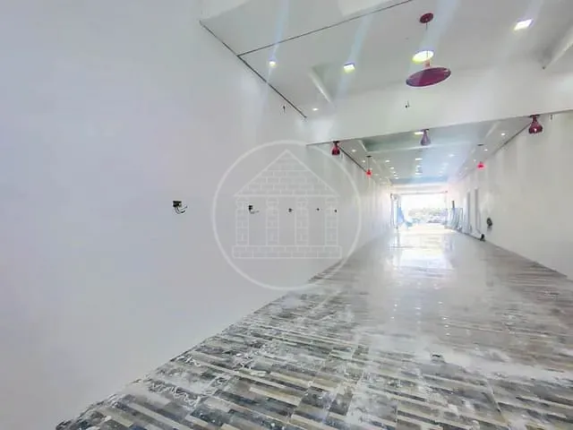 Loja com 130m², para alugar, no bairro Jardim Campinas em São Paulo