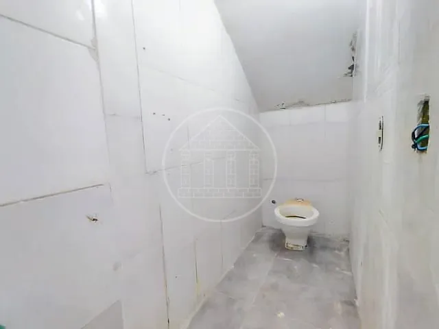 Loja com 130m², para alugar, no bairro Jardim Campinas em São Paulo
