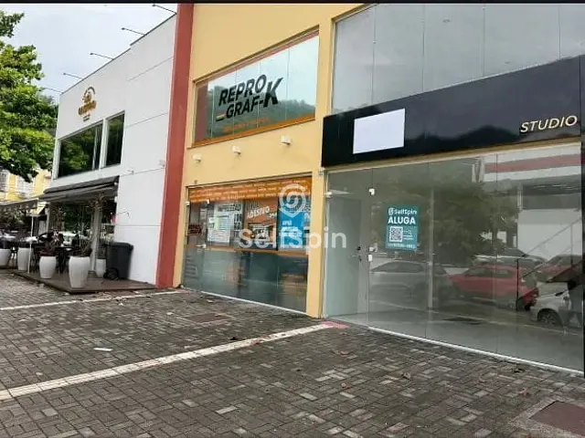 Loja para alugar, no bairro São Francisco em Niterói