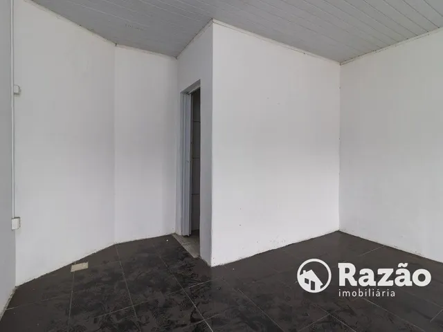 Loja para alugar, no bairro Cristo Rei em Curitiba