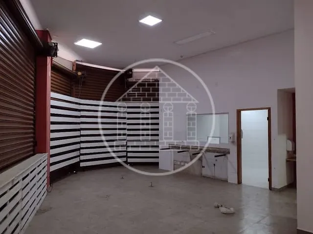 Loja com 125m², para alugar, no bairro Cidade Dutra em São Paulo