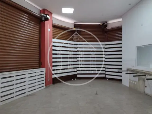 Loja com 125m², para alugar, no bairro Cidade Dutra em São Paulo