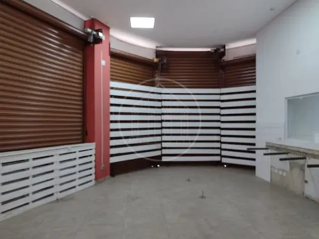 Loja com 125m², para alugar, no bairro Cidade Dutra em São Paulo