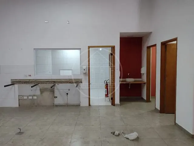 Loja com 125m², para alugar, no bairro Cidade Dutra em São Paulo