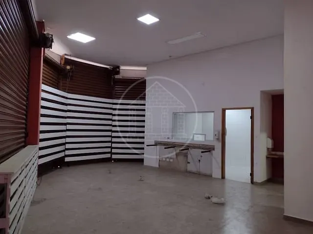 Loja com 125m², para alugar, no bairro Cidade Dutra em São Paulo