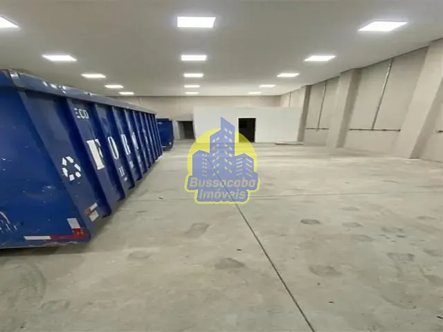 Loja com 230m², para alugar, no bairro Umuarama em Osasco