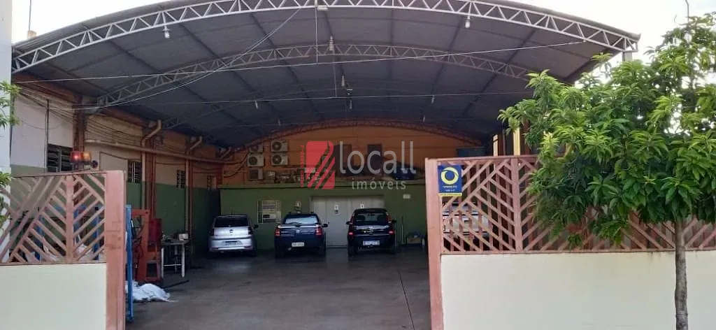 Loja / Salão / Ponto Comercial  para aluguel, 500m² — foto 2 de 10