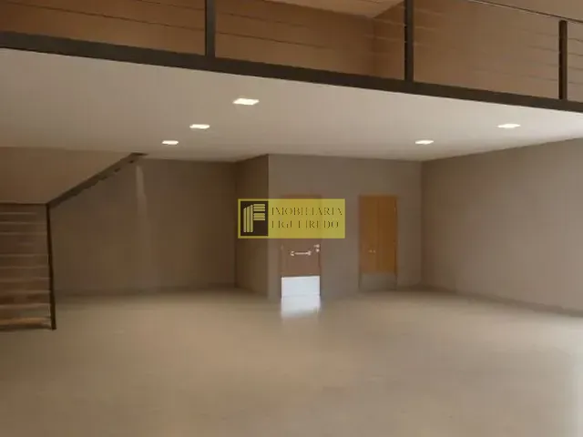 Loja com 302m², à venda ou para alugar, no bairro Vila Bom Jesus em São José do Rio Preto