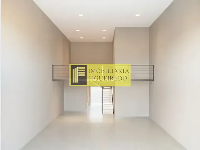 Loja com 302m², à venda ou para alugar, no bairro Vila Bom Jesus em São José do Rio Preto
