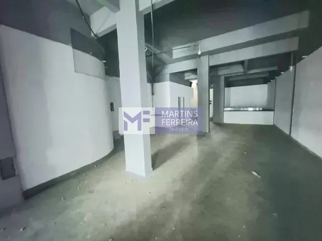 Loja com 256m², à venda ou para alugar, no bairro Humaitá em Rio de Janeiro
