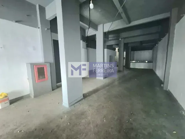 Loja com 256m², à venda ou para alugar, no bairro Humaitá em Rio de Janeiro