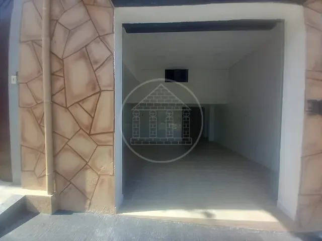 Loja com 90m², para alugar, no bairro Vila das Belezas em São Paulo