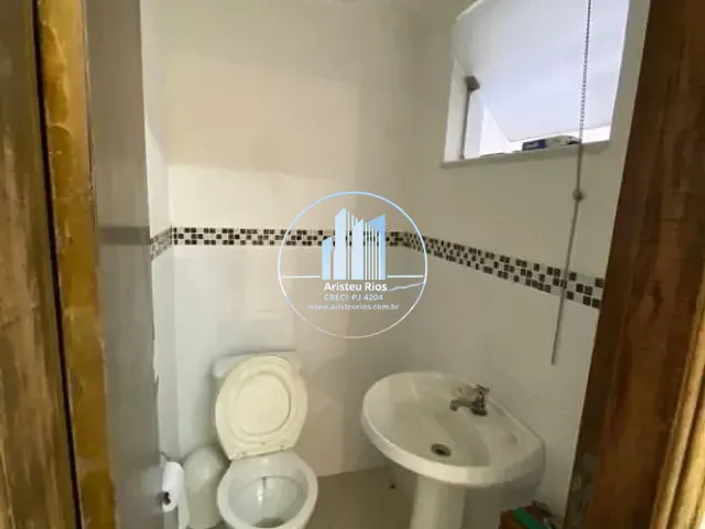 Loja com 50m², para alugar, no bairro Centro em Pouso Alegre