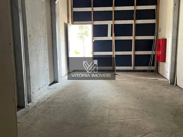 Loja para alugar, no bairro Enseada do Suá em Vitória