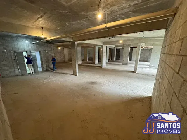 Loja com 400m², para alugar, no bairro Vila Bertioga em São Paulo