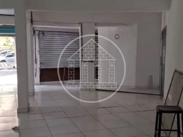 Loja com 200m², para alugar, no bairro Jardim Santo Antônio em São Paulo