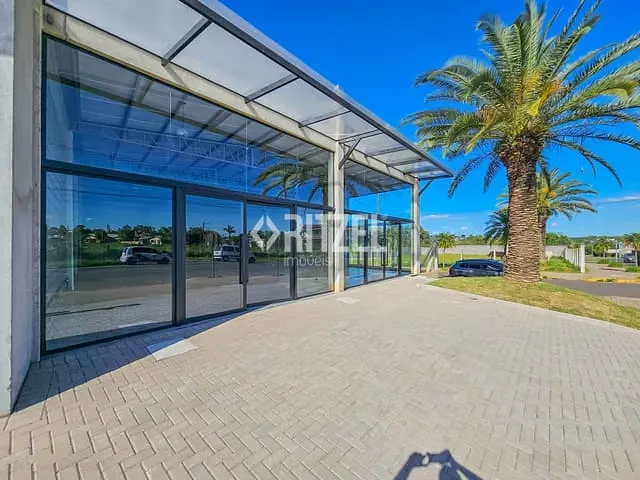Loja com 438m², para alugar, no bairro Centro em Portão