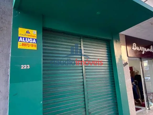 Loja com 35m², para alugar, no bairro Ano Bom em Barra Mansa
