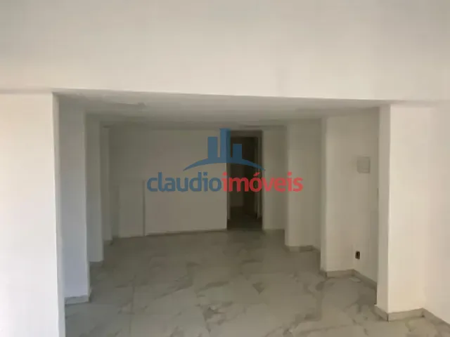Loja com 35m², para alugar, no bairro Ano Bom em Barra Mansa