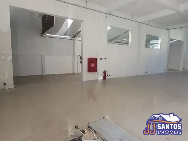 Loja com 383m², para alugar, no bairro Vila Carrão em São Paulo