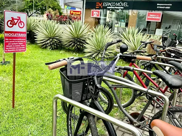 Loja à venda, no bairro Recreio dos Bandeirantes em Rio de Janeiro