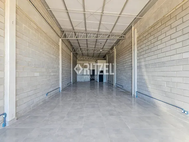 Loja com 180m², para alugar, no bairro Centro em Portão