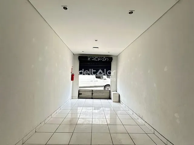 Loja com 28m², para alugar, no bairro São Benedito em Santa Luzia