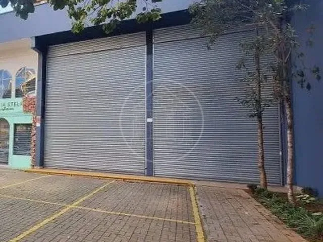 Loja com 270m², para alugar, no bairro Vila Andrade em São Paulo